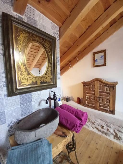 Casita Con Encanto Tranquilidad Villavieja Del Lozoya Wi-Fi En Sierra De Madrid Y A 50 Minutos De Capital 외부 사진